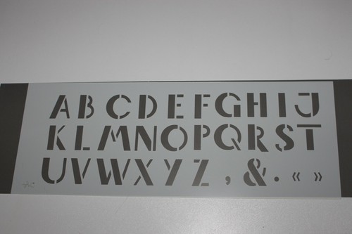 Pochoir plastique lettre - en,