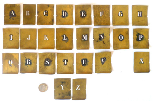 Ancien pochoir alphabet - pochoir, en